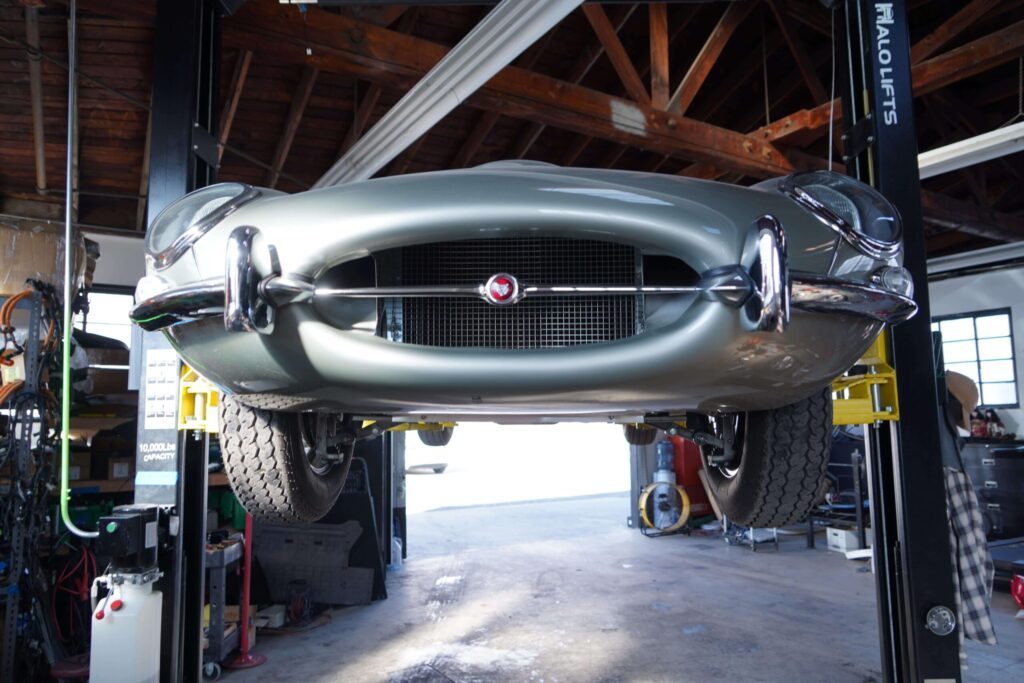 1965 Jaguar XKE Coupe #31588 | Exterior View 26