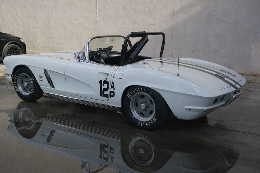 1962 Fuel Injected Corvette #106315 | Exterior View 32