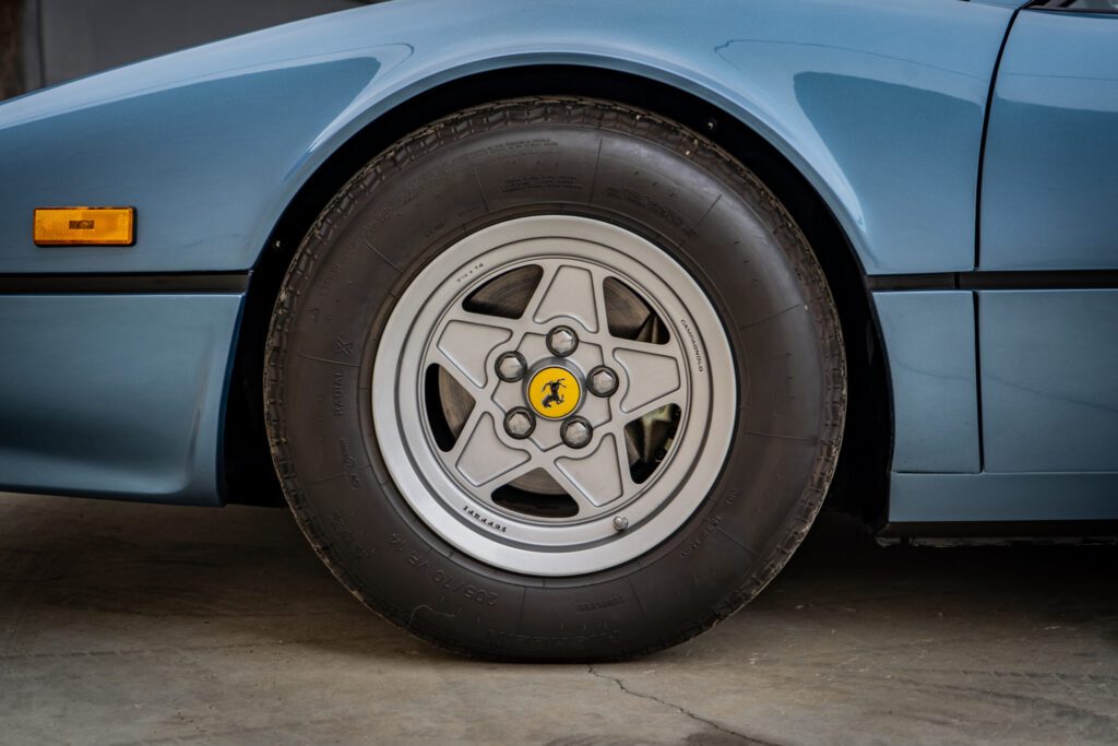1977 Ferrari 308 GTB #22641 | Exterior View 15
