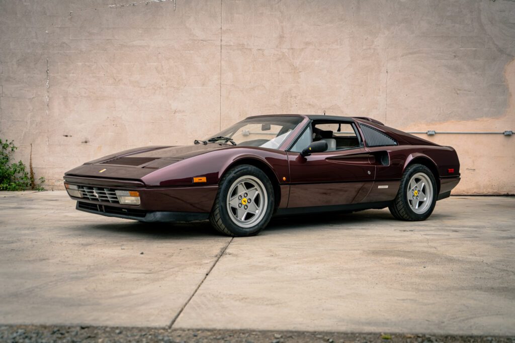 1986 Ferrari 328 GTS #63037 | Exterior View 3