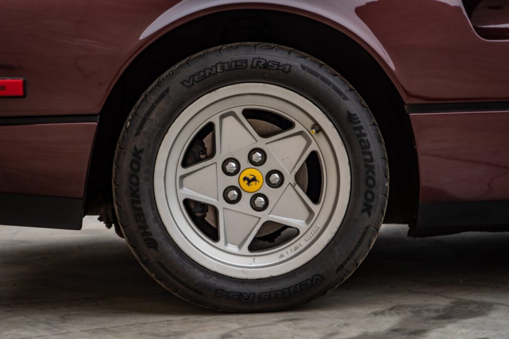 1986 Ferrari 328 GTS #63037 | Exterior View 10