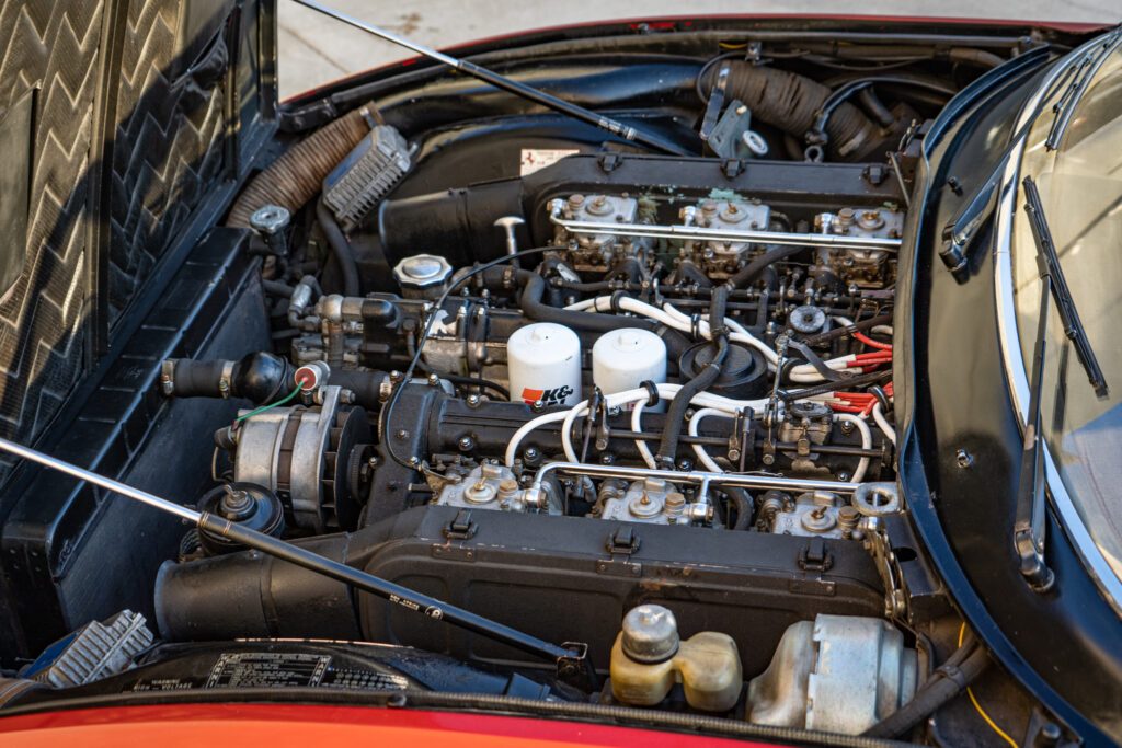 1972 Ferrari 365 GTC/4 #15789 | Exterior View 37