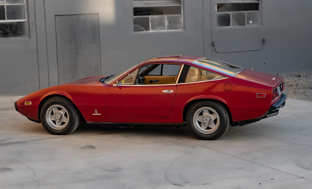 1972 Ferrari 365 GTC/4 #15789 | Exterior View 14