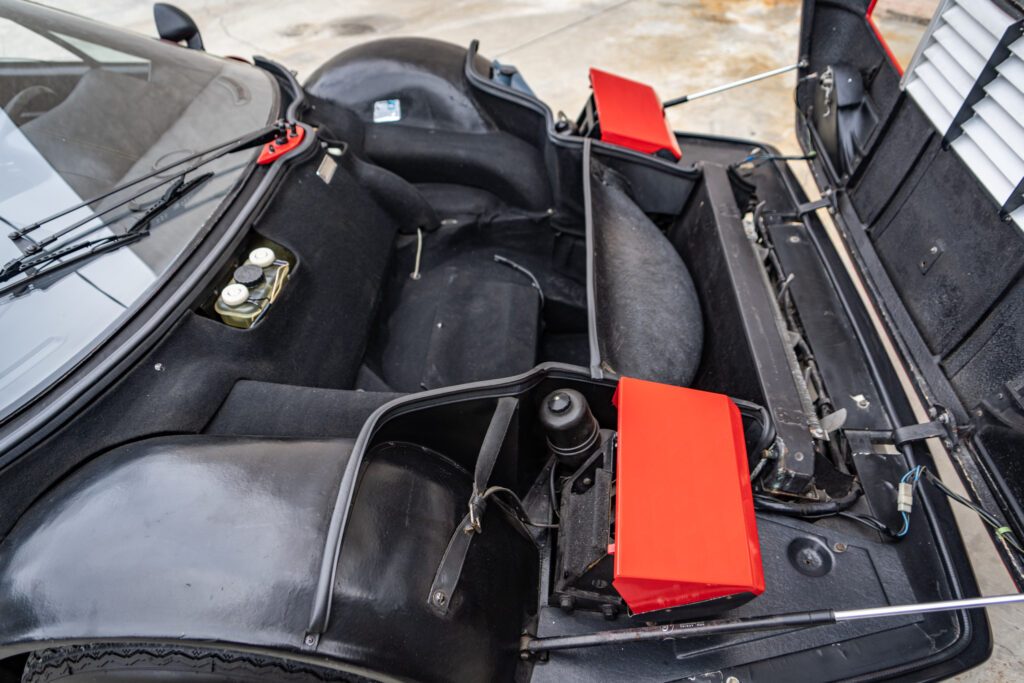 1981 Ferrari 512 BB #33625 | Exterior View 4