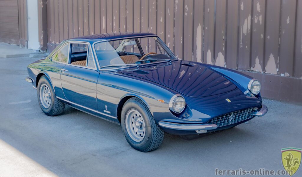 1969 Ferrari 365 GTC #12105 | Exterior View 25