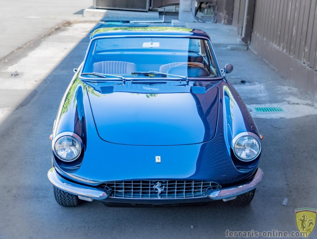 1969 Ferrari 365 GTC #12105 | Exterior View 27