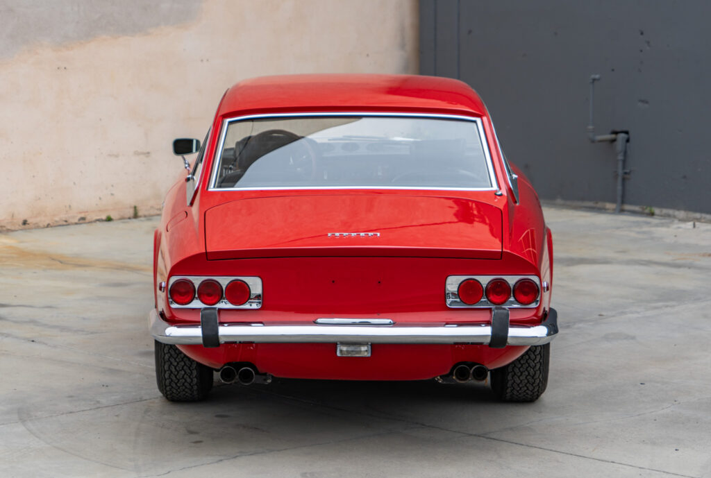 1970 Ferrari 365 GT 2+2 #13049 | Exterior View 3