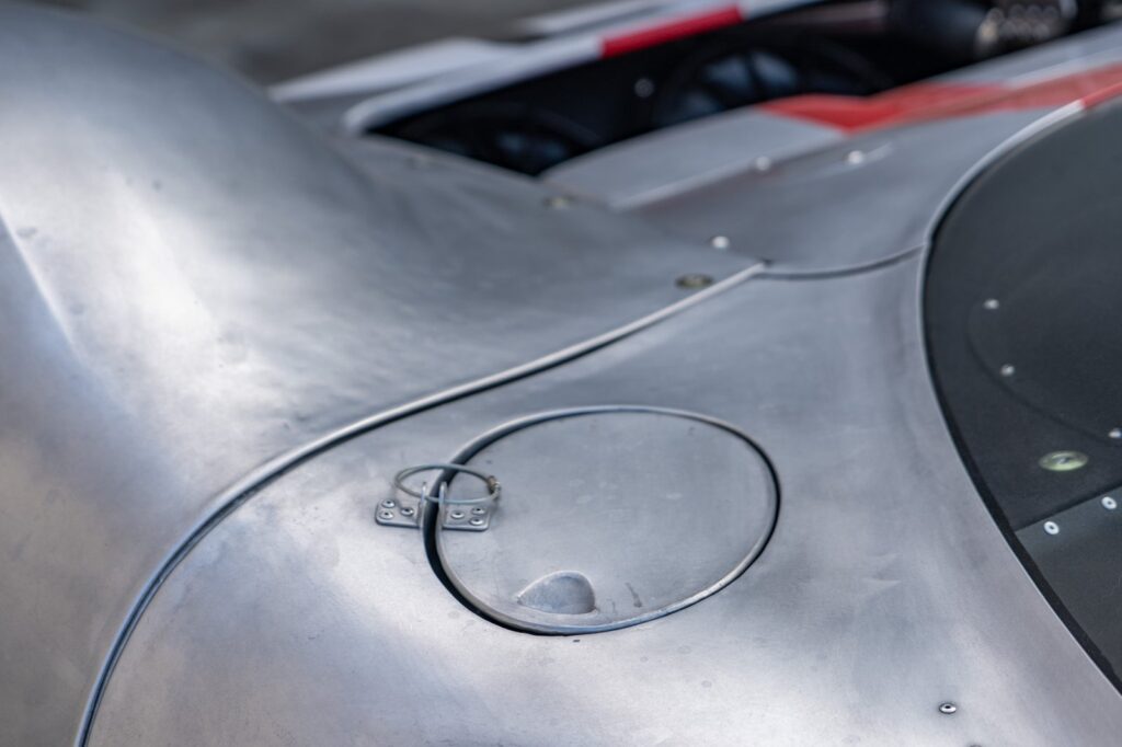 1967 Ferrari 412P Berlinetta Tribute #9866 | Exterior View 53