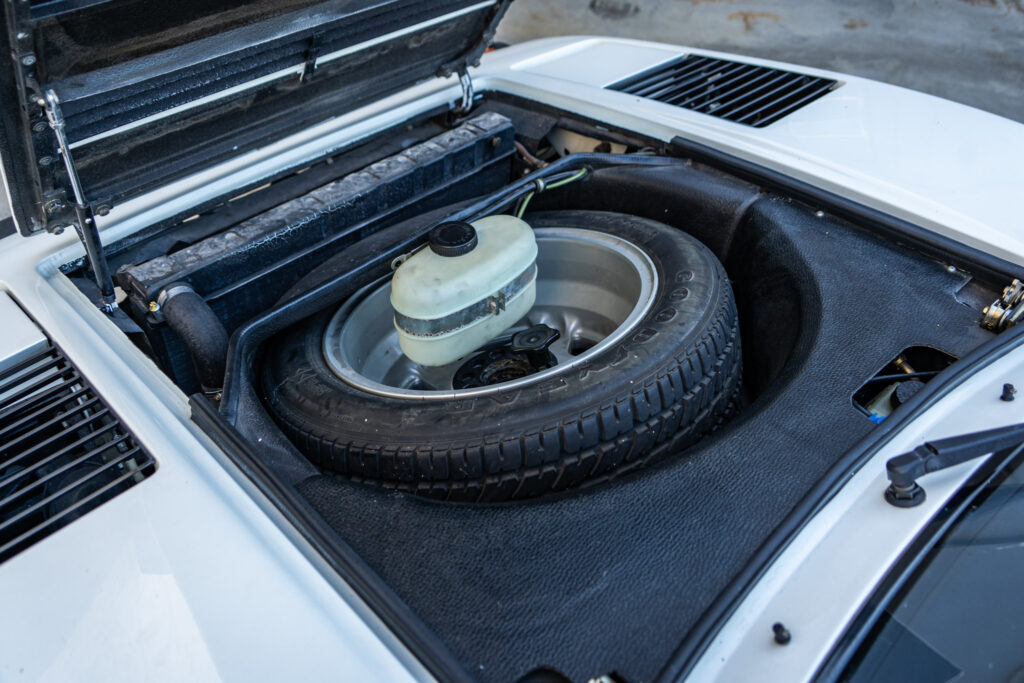 1985 Ferrari 308 GTS QV #54617 | Exterior View 38