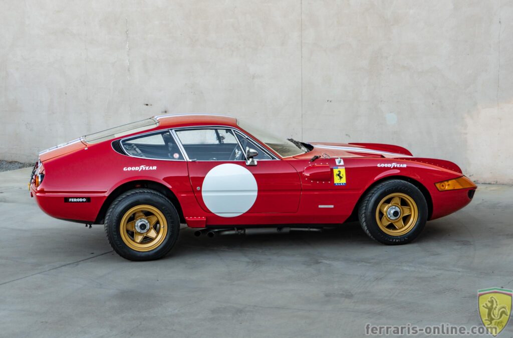 1972 Ferrari 365 GTB/4C Daytona Comp conversion #15241 | Exterior View 1
