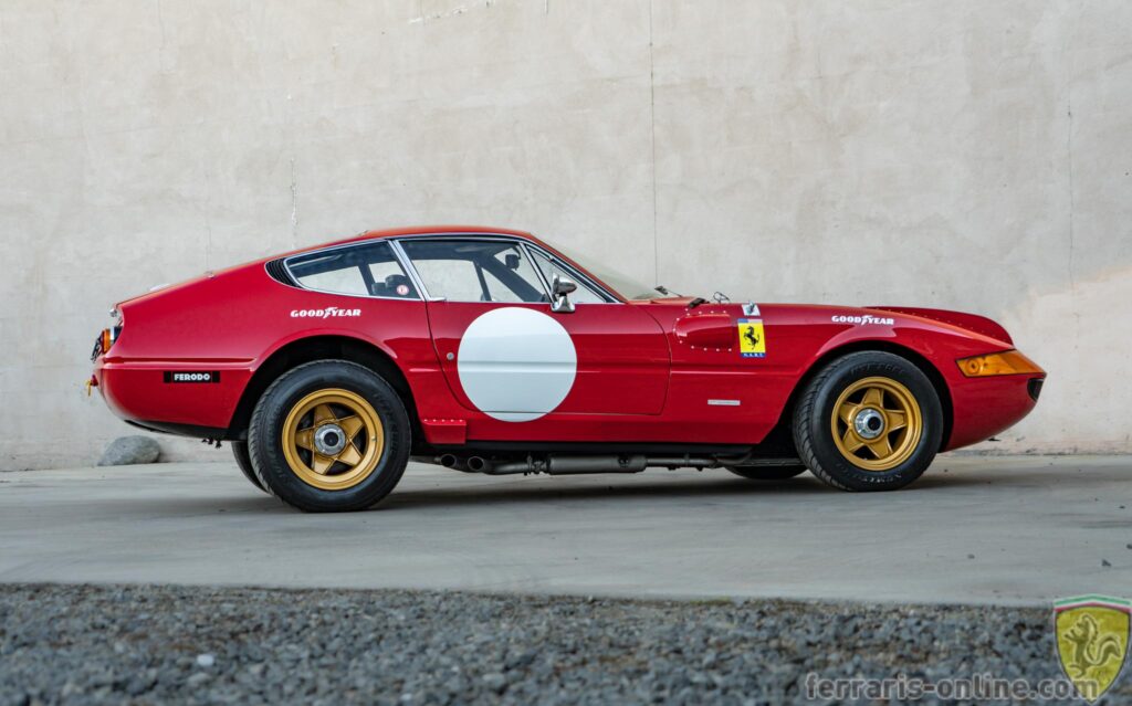 1972 Ferrari 365 GTB/4C Daytona Comp conversion #15241 | Exterior View 2