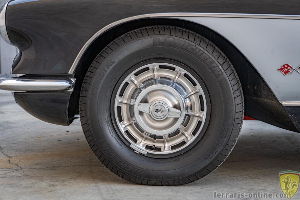 1959 Chevrolet Corvette #02889 | Exterior View 32