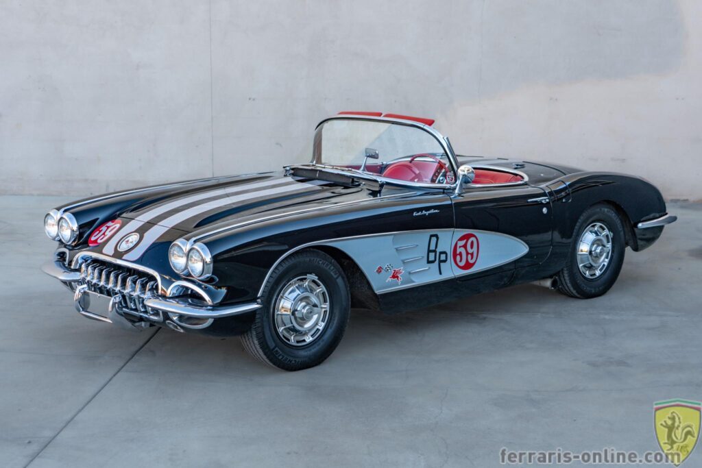 1959 Chevrolet Corvette #02889 | Exterior View 3