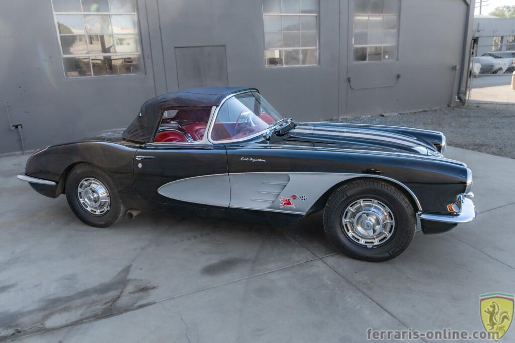 1959 Chevrolet Corvette #02889 | Exterior View 8