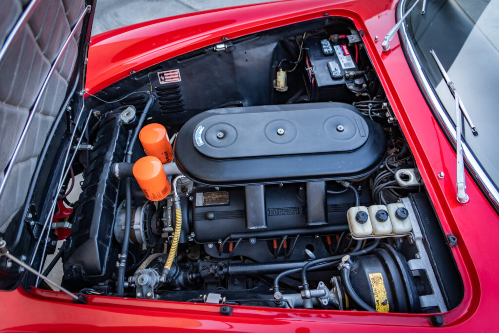 1967 Ferrari 330 GTC #9393 | Exterior View 44