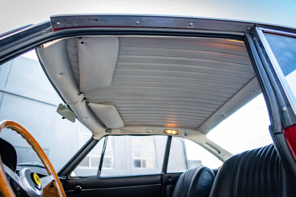 1967 Ferrari 330 GTC #9393 | Exterior View 57