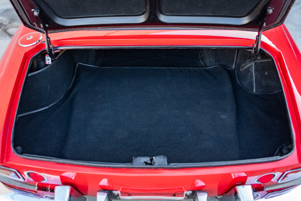 1967 Ferrari 330 GTC #9393 | Exterior View 2