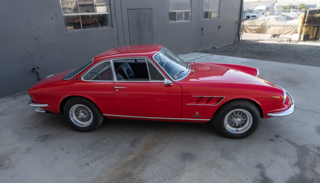 1967 Ferrari 330 GTC #9393 | Exterior View 21