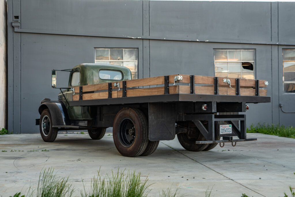1946 Chevy 6400 two-ton flatbed truck #6PWA6530 | Exterior View 8