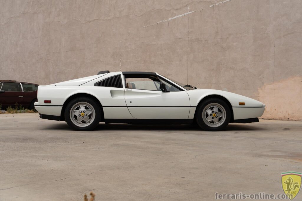 1989 Ferrari 328 GTS #79212 | Exterior View 35
