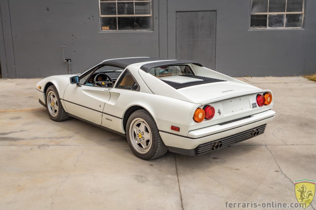 1989 Ferrari 328 GTS #79212 | Exterior View 4