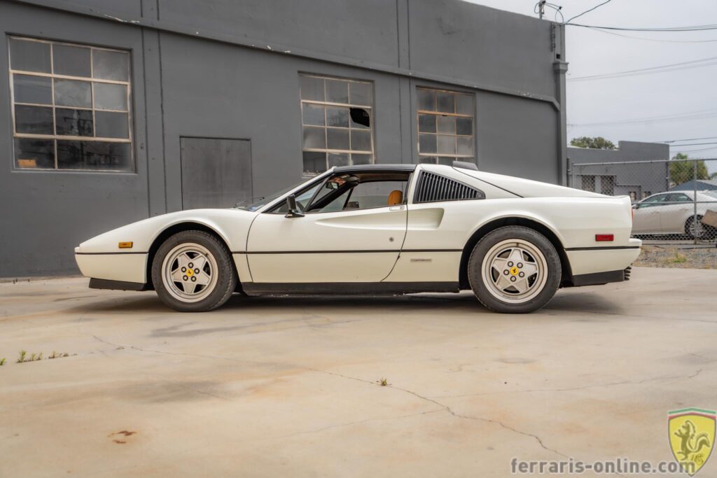 1989 Ferrari 328 GTS #79212 | Exterior View 6