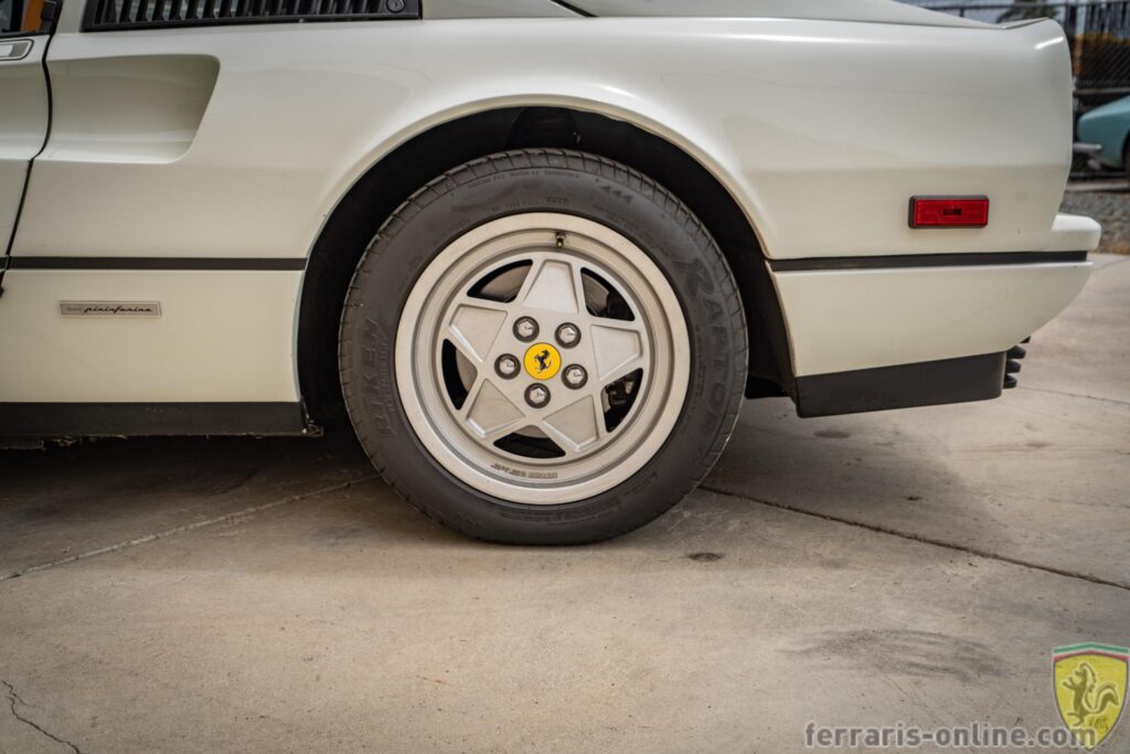 1989 Ferrari 328 GTS #79212 | Exterior View 7