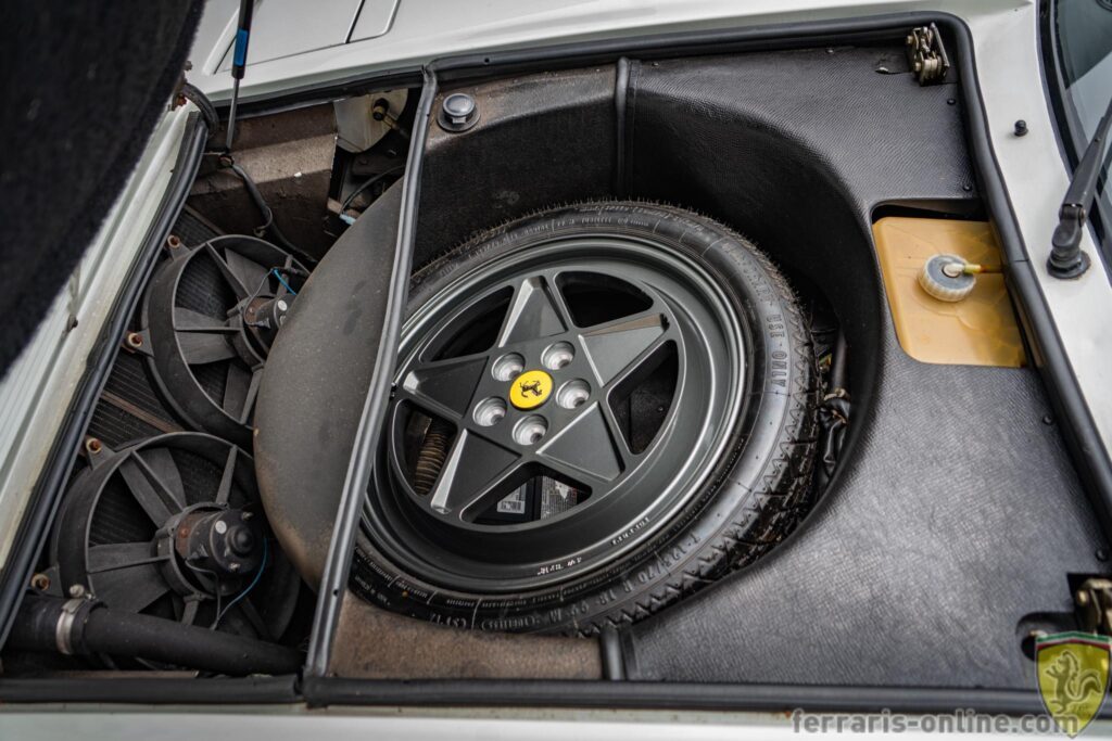 1989 Ferrari 328 GTS #79212 | Exterior View 21