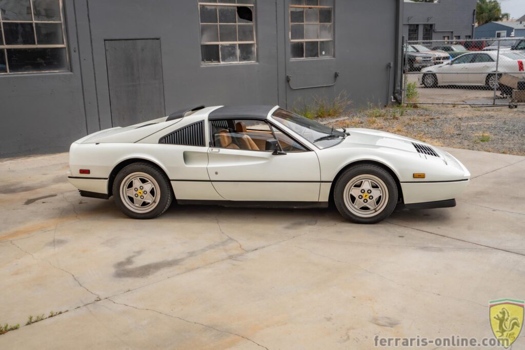 1989 Ferrari 328 GTS #79212 | Exterior View 32