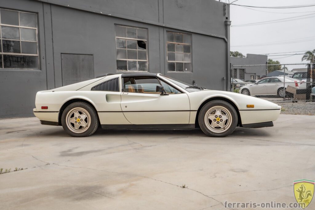 1989 Ferrari 328 GTS #79212 | Exterior View 33