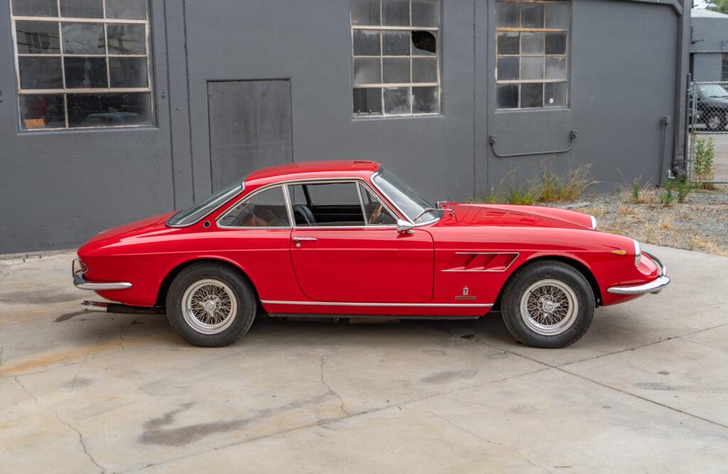 1967 Ferrari 330 GTC #9393 | Exterior View 35