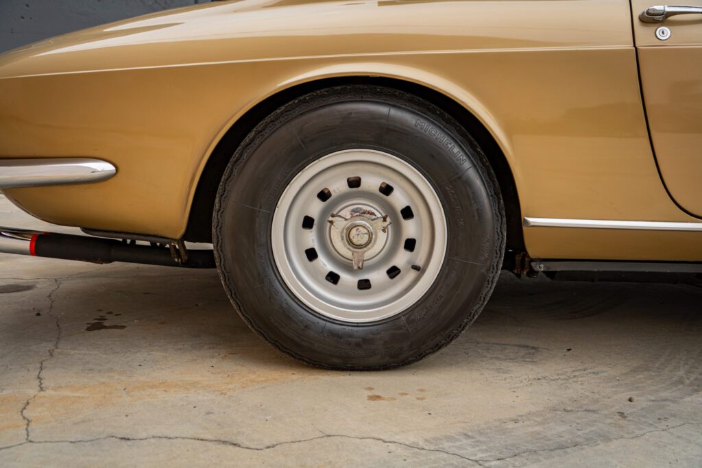 1967 Ferrari 330 GTC #10513 | Exterior View 16