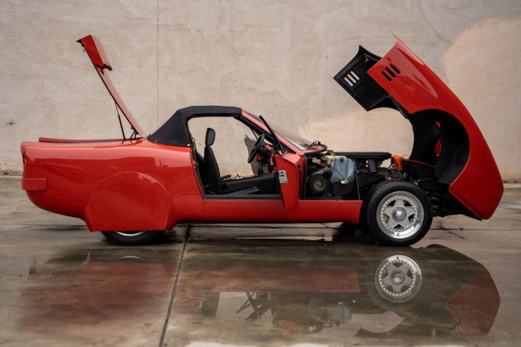 1969 Ferrari 365 NART Speciale Spyder #12611GT | Exterior View 98