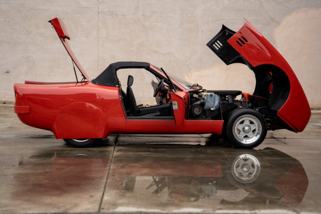 1969 Ferrari 365 NART Speciale Spyder #12611GT | Exterior View 99