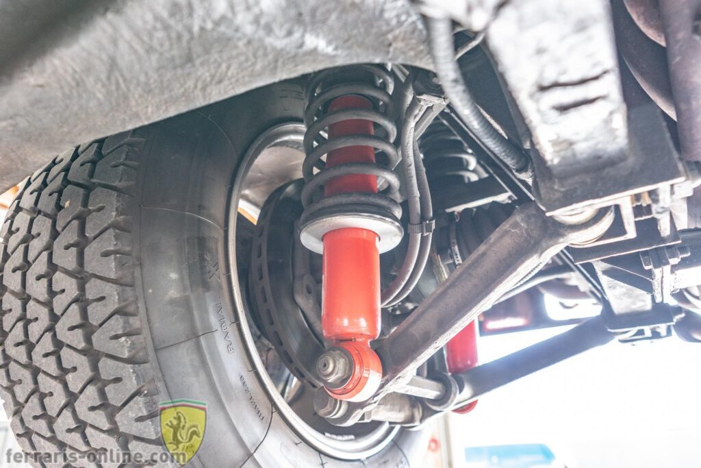 1984 Ferrari 512 BBi (Berlinetta Boxer) #51339 | Exterior View 33