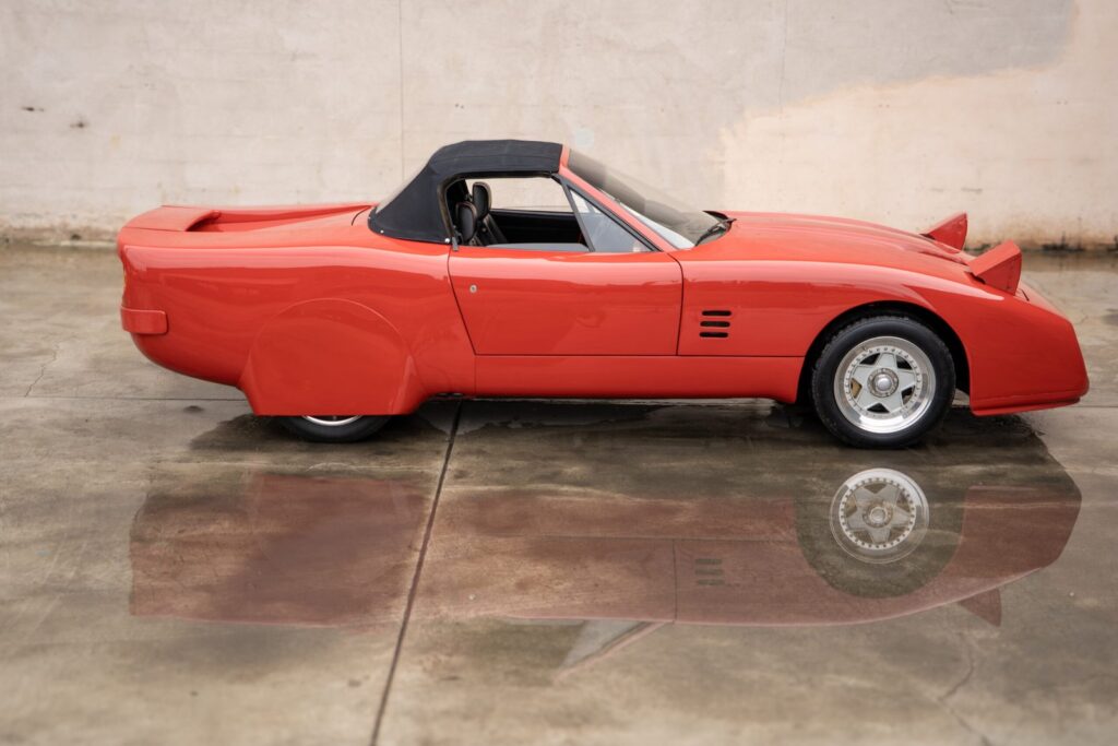 1969 Ferrari 365 NART Speciale Spyder #12611GT | Exterior View 190