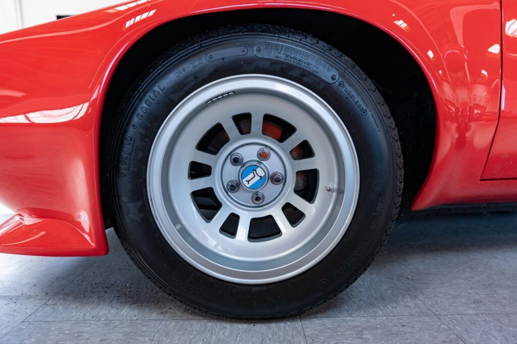 1989 Detomaso Pantera GT5-S #9547 | Exterior View 31