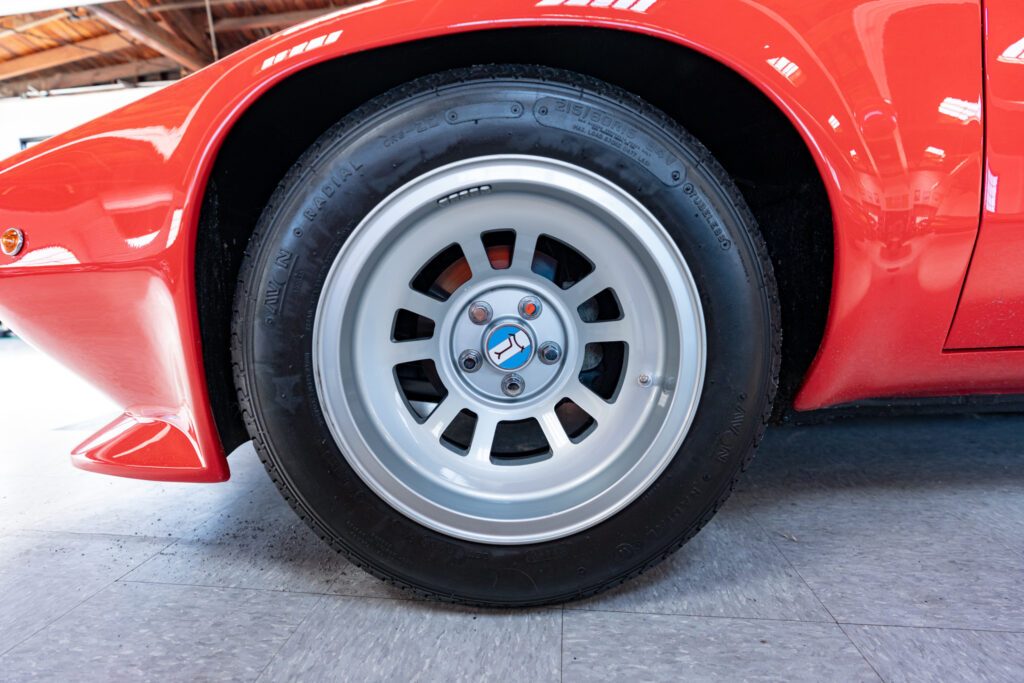 1989 Detomaso Pantera GT5-S #9547 | Exterior View 32