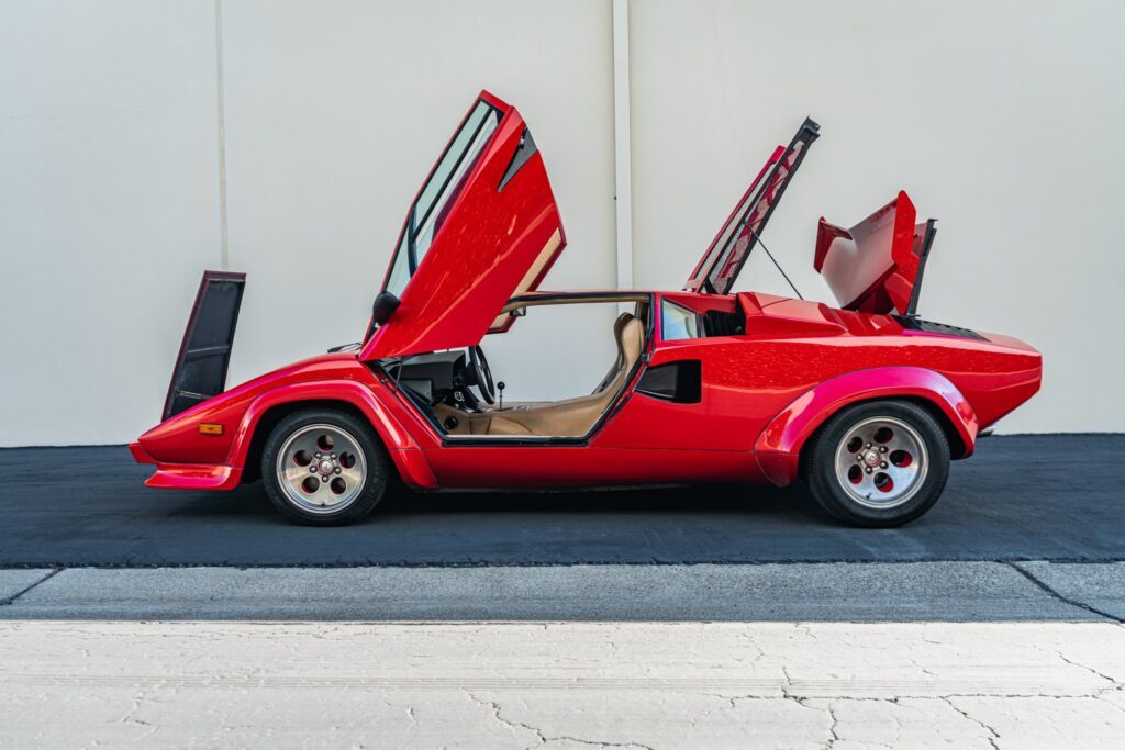 1982 Lamborghini Countach LP400 S #1121446 | Exterior View 7