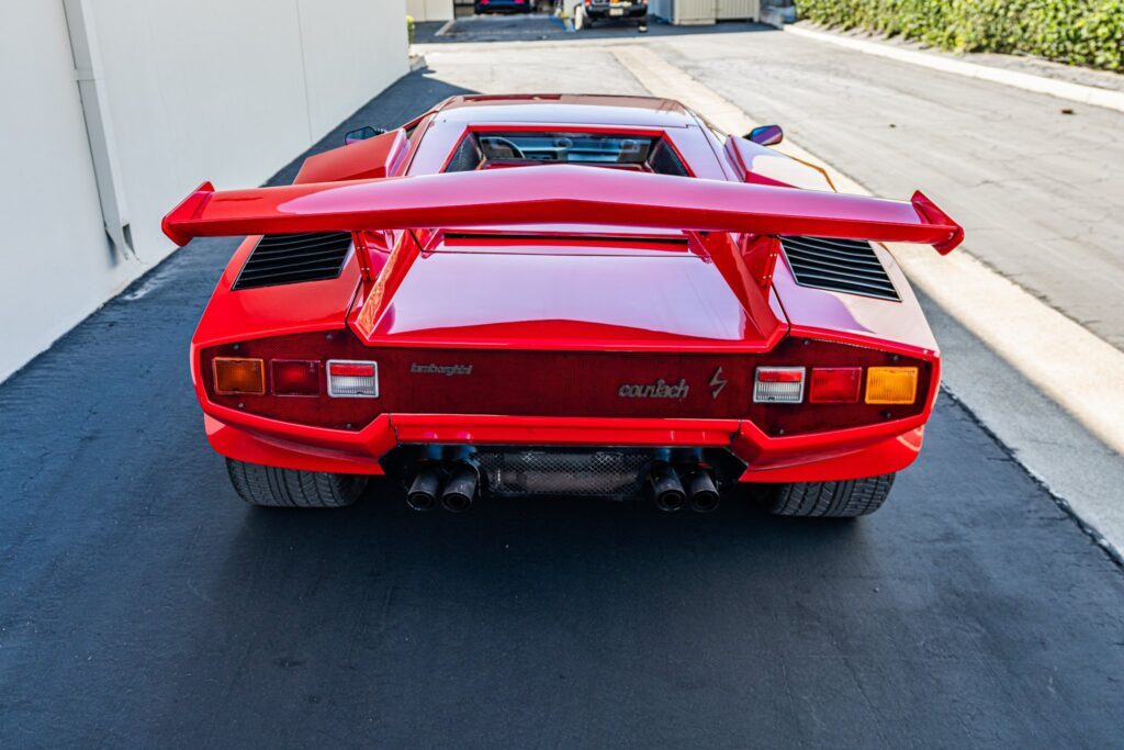 1982 Lamborghini Countach LP400 S #1121446 | Exterior View 32
