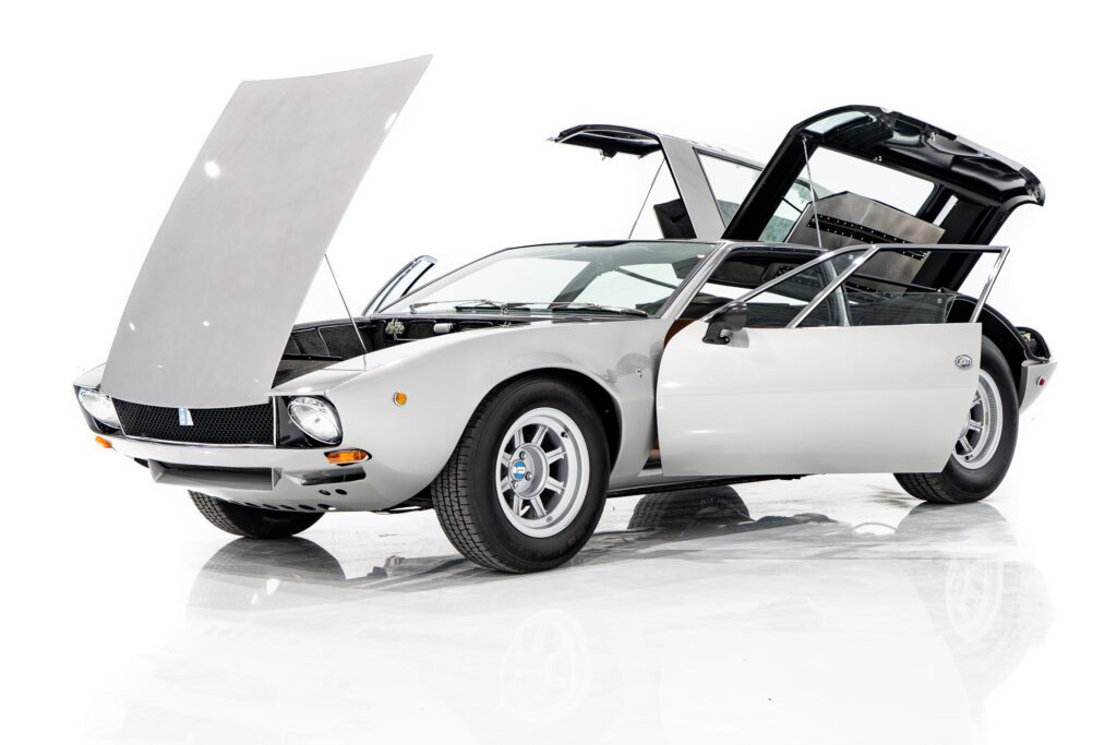 1970 De Tomaso Mangusta #8MA1066 | Exterior View 5