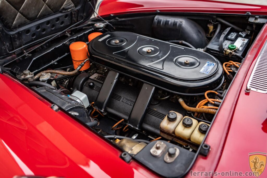 1967 Ferrari 330 GT 2+2 #10043 | Exterior View 15