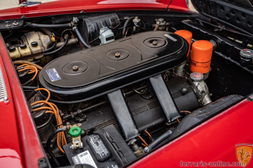 1967 Ferrari 330 GT 2+2 #10043 | Exterior View 18