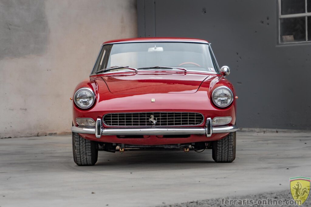 1967 Ferrari 330 GT 2+2 #10043 | Exterior View 26