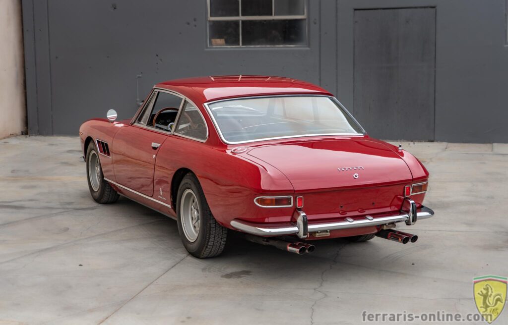 1967 Ferrari 330 GT 2+2 #10043 | Exterior View 50