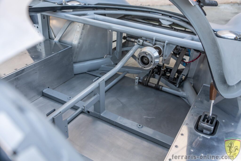 1970 Ferrari 512 M replica #10692 | Exterior View 29
