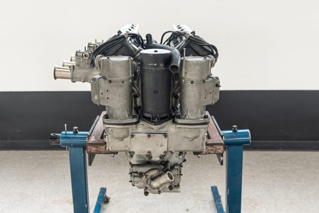 1955 500 Mondial Series II engine | Exterior View 6