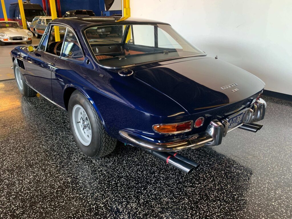 1967 Ferrari 330 GTC #10309 | Exterior View 3