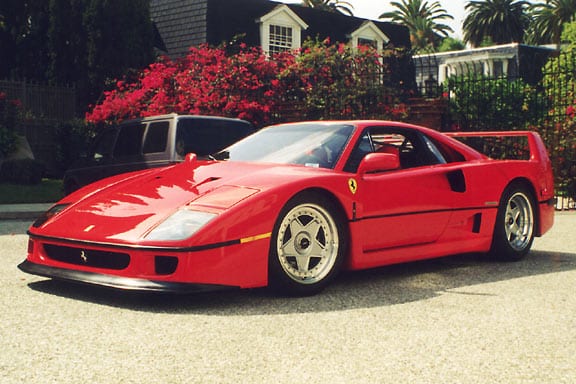 1990 Ferrari F40 #87066 | Exterior View 1