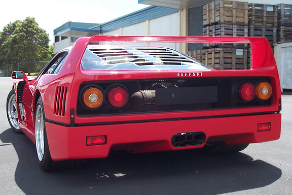 1990 Ferrari F40 #85034 | Exterior View 7
